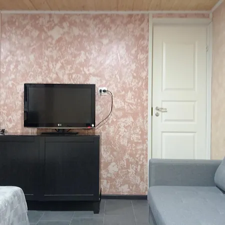 By The Park Apartament *